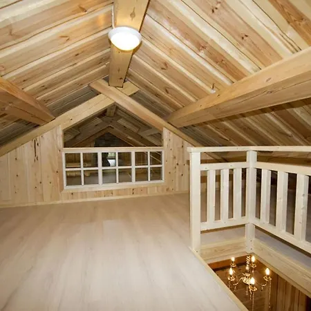 Grindastugu Right By Liatoppen Centre. 펜션