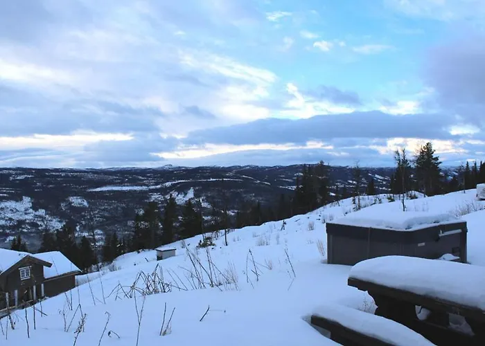 Vakantiehuis Grindastugu Right By Liatoppen Centre.